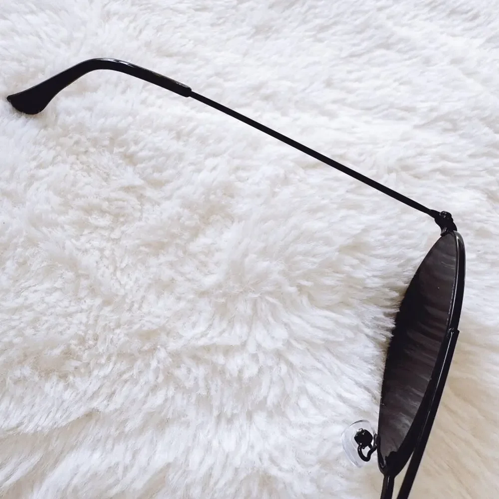 Cynthia Black Aviator Slim Sunglasses